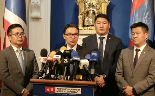 ИРГЭДИЙН МӨНГӨӨР ХУЛГАЙН ТӨСЛҮҮДЭЭ САНХҮҮЖҮҮЛЭХ ГЭЖ БАЙНА